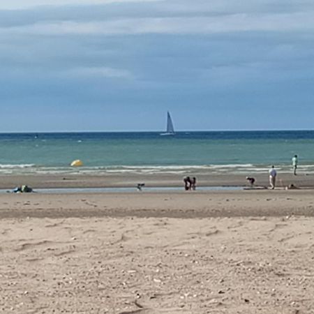 Chambre Avec Salle D'Eau Privative Dunkirk Luaran gambar